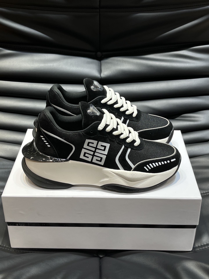 Givenchy Sneakers